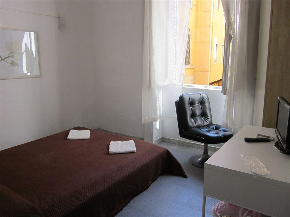 Hotel Hello 2*